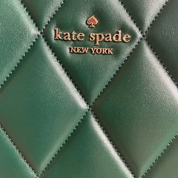 Kate Spade Carey Smooth Leather Quilted Crossbody. - Picture 4 of 5